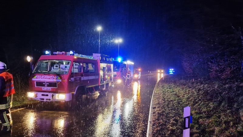 Einsatzfoto Verkehrsunfall eingekl. Person